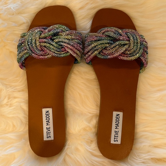 Steve Madden “Adore” Rhinestone Rainbow Color Sandals / Slides - Size 8 - Picture 6 of 6